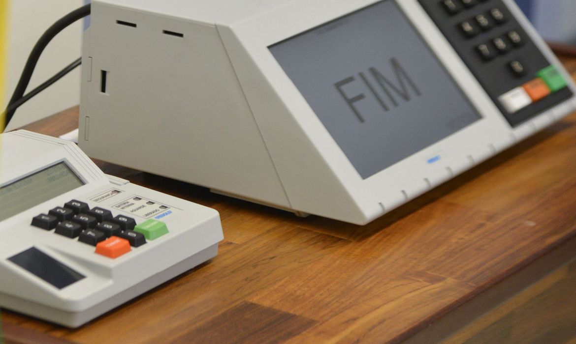 ELEIÇÕES INDEFINIDAS | Senado inicia debate sobre mudança de data da disputa eleitoral nos municípios