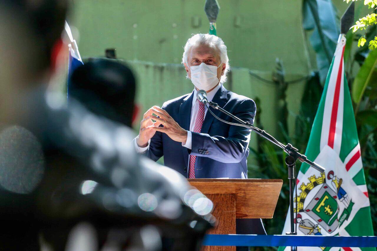 NOVAS MEDIDAS | Ronaldo Caiado assina novo decreto e anuncia testagem em massa em 78 municípios goianos