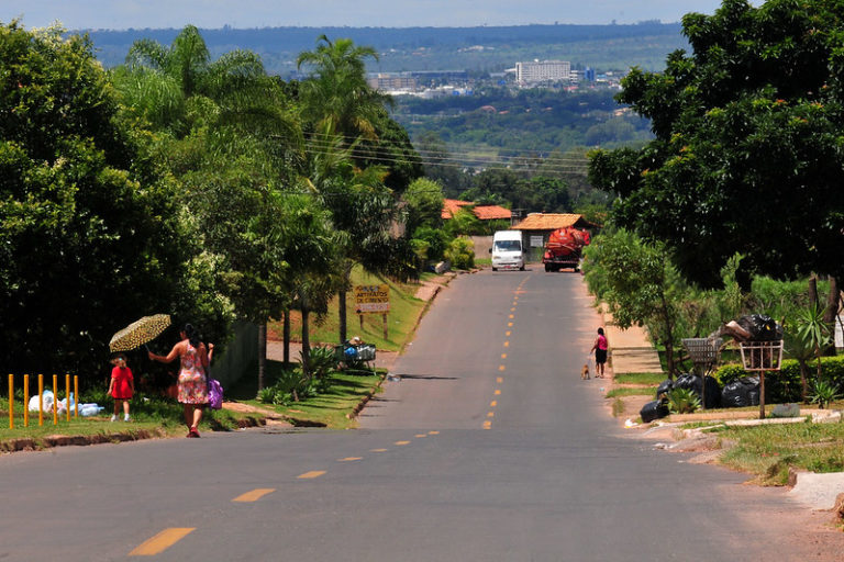 TRABALHO EM CONJUNTO | Terracap e Seduh se unem para avançar com a regularização de Arniqueira