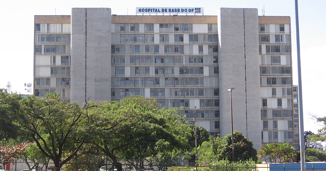 DETRAN-DF INFORMA | Estacionamento externo do Hospital de Base será interditado na noite deste domingo (23)