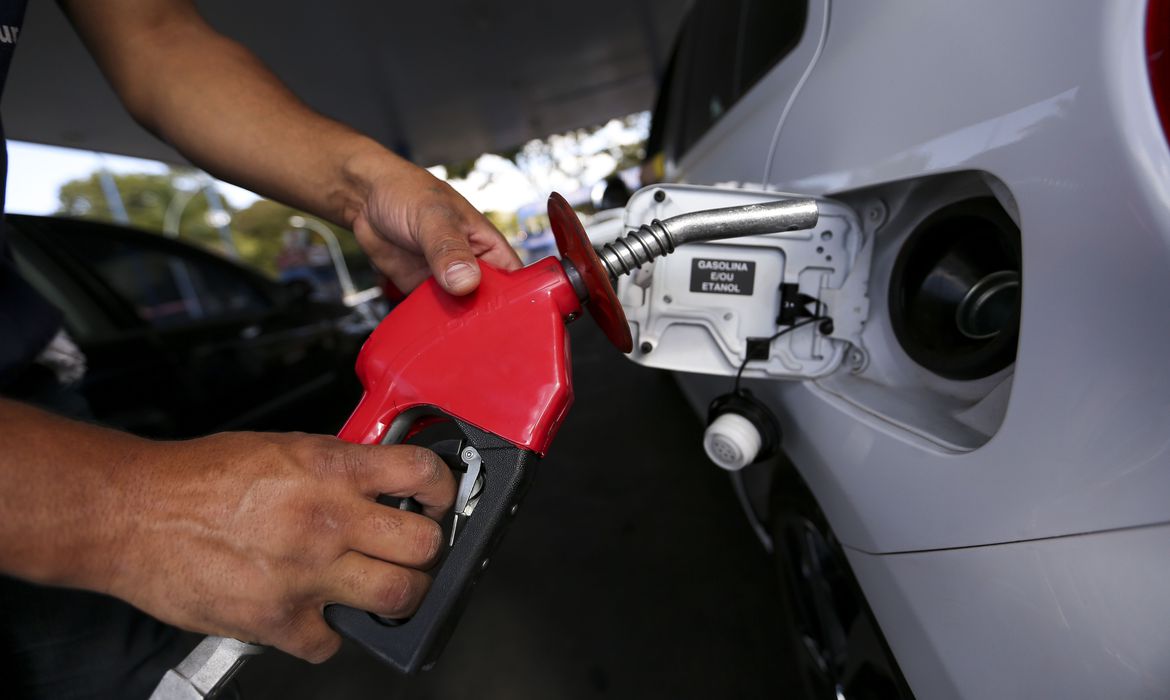 NOVO AUMENTO  | Petrobras reajusta preço da gasolina e diesel