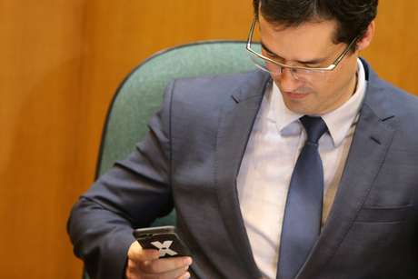 FIRME NO CARGO | STF suspende ações que poderiam tirar Deltan da Lava Jato