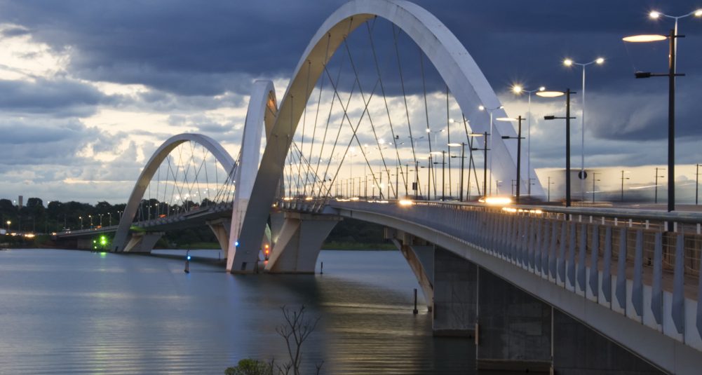 MOTORISTAS FIQUEM ATENTOS | Ponte JK será interditada no sentido Plano Piloto no fim de semana