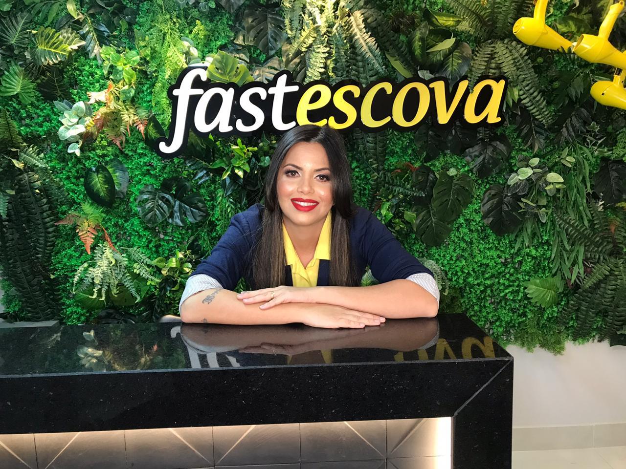 FAST ESCOVA ASA SUL | Jovem empresária de Brasília assume franquia e acredita no potencial do mercado da beleza