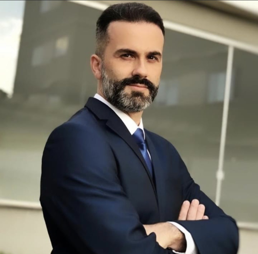 LUPA POLÍTICA | Jornalista Fred Lima transforma seu blog em portal de notícias