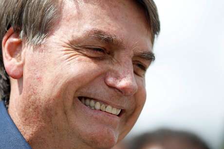 CONTINUA SUBINDO | Avaliação positiva do governo Bolsonaro chega a 40%
