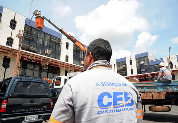 SEM INCLUIR TERRENOS | Acionistas aprovam a venda das ações da CEB Distribuição