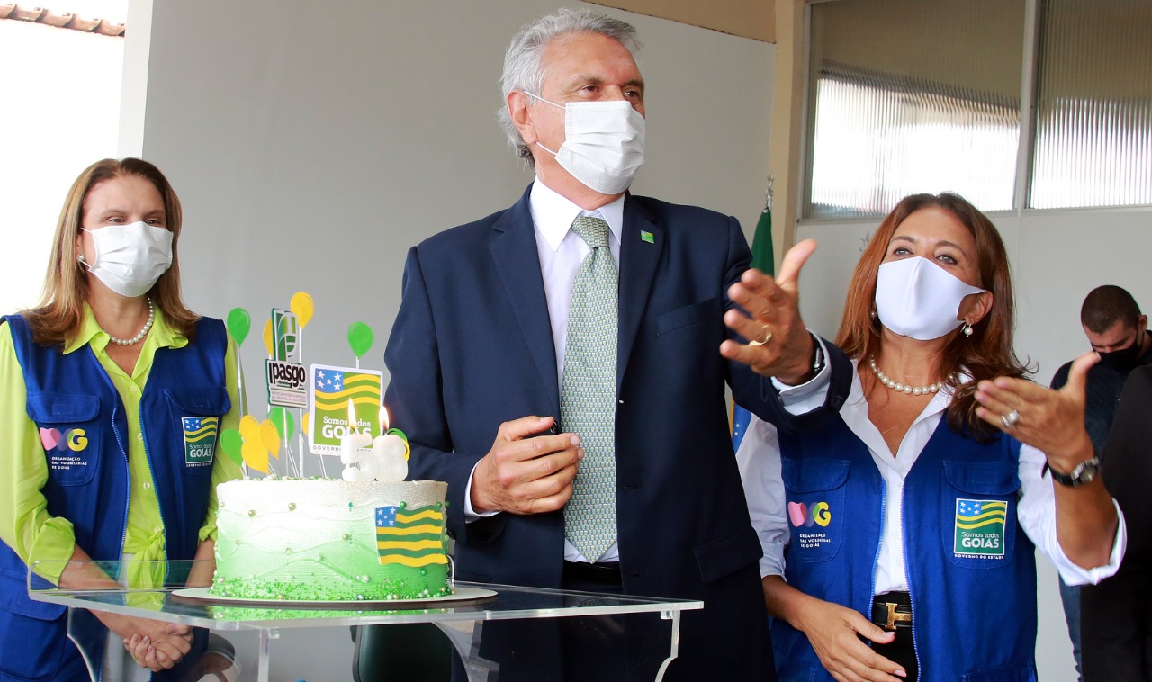 CALENDÁRIO MANTIDO | Caiado anuncia que no final de janeiro Goiás estará pronto para vacinação contra Covid-19