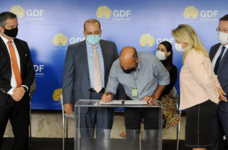 GDF SAÚDE | Ibaneis cumpre promessa de campanha e cria plano de saúde para servidores e seus dependentes