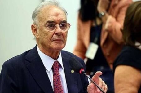 VÍTIMA DA COVID | Morre o senador Arolde de Oliveira (PSD-RJ) aos 83 anos