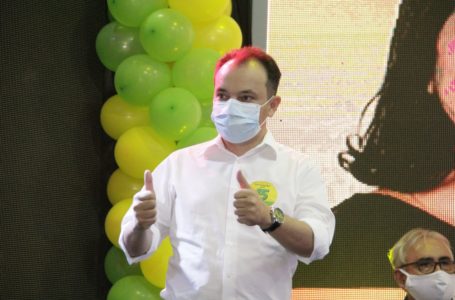 ELEIÇÕES 2020 – Pábio Mossoró lidera pesquisa e Lêda Borges tem a maior rejeição entre os eleitores de Valparaíso (GO)