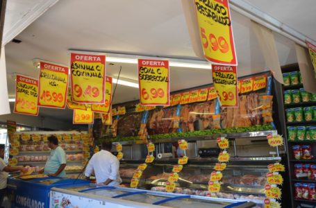 PESQUISA DA FGV REVELA | Brasileiros acreditam em inflação de 4,8% nos próximos 12 meses