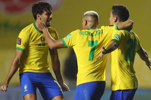 SEM TV ABERTA | Jogo entre Brasil e Ururguai não será transmitido pela Globo nesta terça (17)