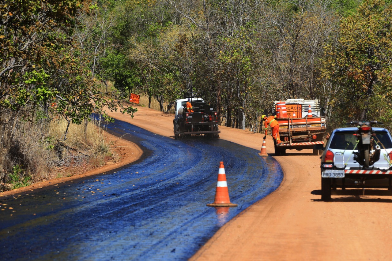 OBRAS ESTRUTURANTES | Governo Caiado investe R$ 270 milhões para recuperar rodovias estaduais