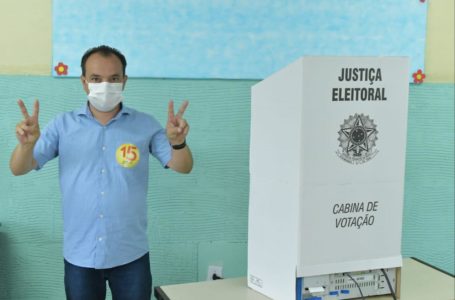 VALPARAÍSO DE GOIÁS | Pábio Mossoró lidera a corrida para a prefeitura com 48,97% dos votos apurados até o momento