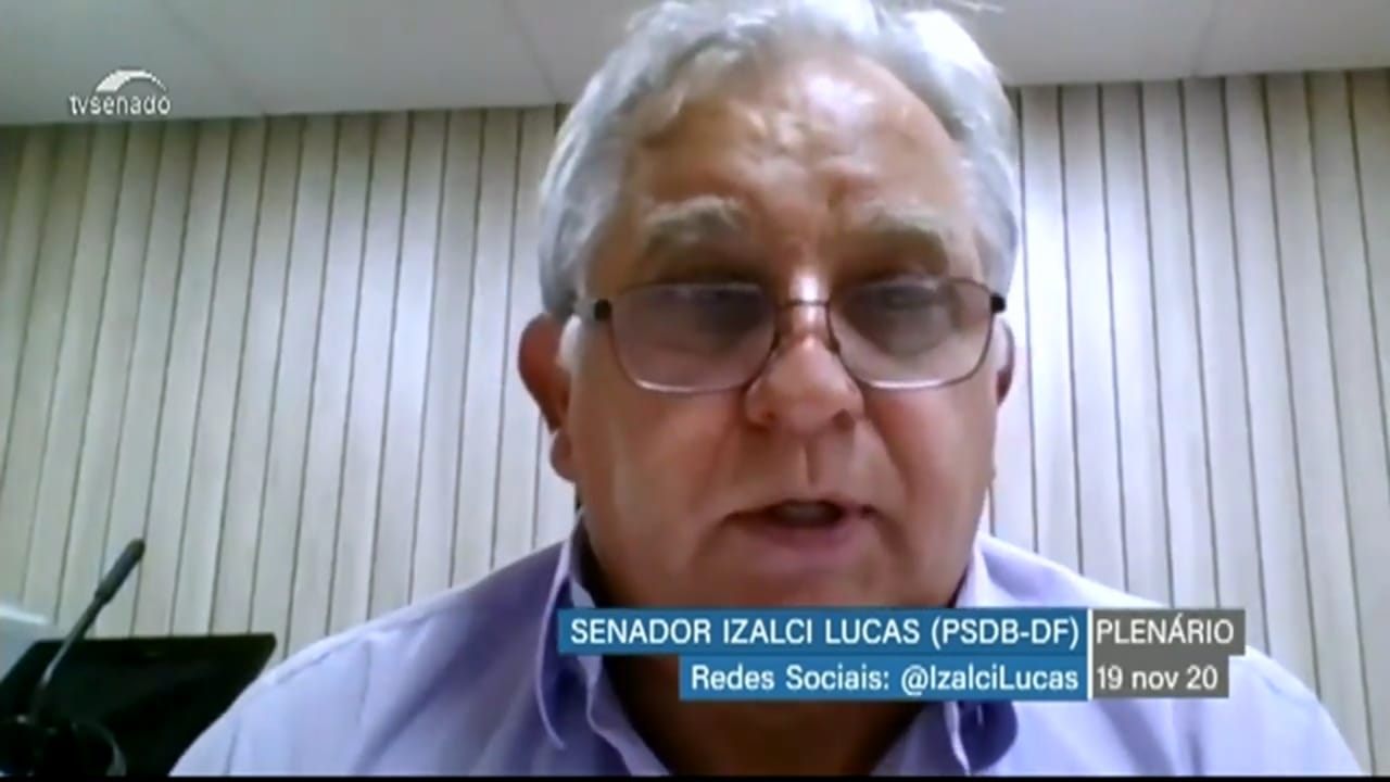 CONECTIVIDADE | Izalci comemora destinação de recursos do Fust para inclusão digital nas escolas e zona rural