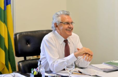 ENTREVISTA RONALDO CAIADO | “Goiás estava entregue a Deus dará”, diz o governador