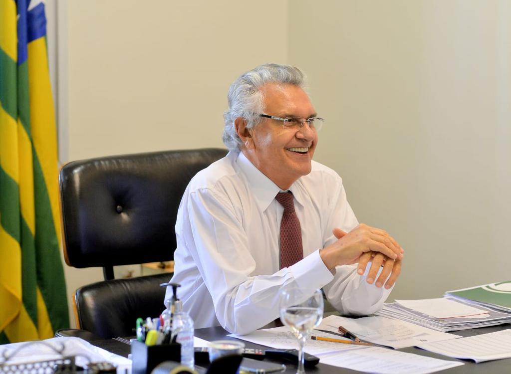 ENTREVISTA RONALDO CAIADO | “Goiás estava entregue a Deus dará”, diz o governador