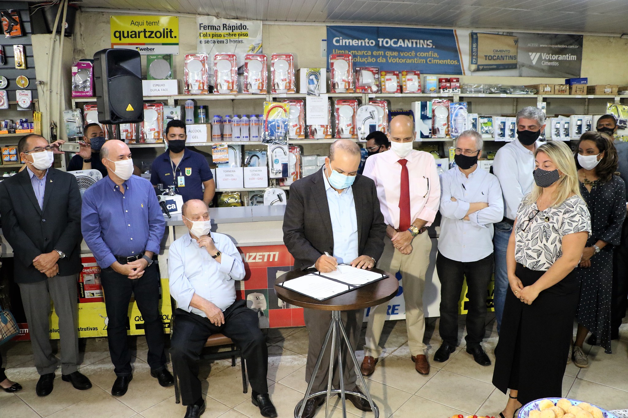 MAIS DUAS QUADRAS DA W3 SUL | Ibaneis entrega obras e comemora revitalização da avenida