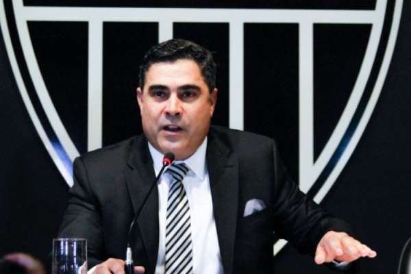 PROVOCAÇÃO MINEIRA | Adorei ver o Flamengo se lascando, diz presidente do Atlético-MG