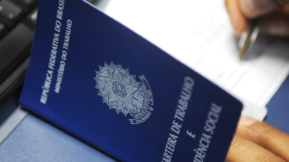 AGÊNCIA DO TRABALHADOR | Oferta de vagas para vendedor segue em alta nesta quarta (30)