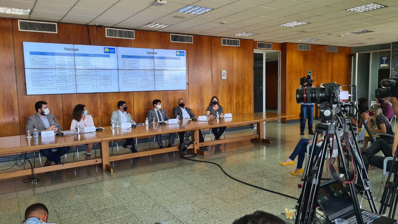 PLANO DISTRITAL DE VACINAÇÃO | GDF vai vacinar 600 mil pessoas na 1ª etapa