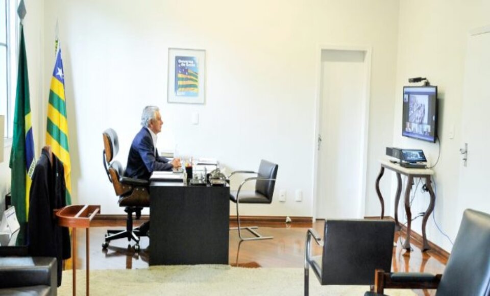 338 SUGESTÕES | Caiado apresenta prioridades ao Orçamento de 2021 para deputados estaduais