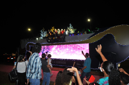 BRASÍLIA ILUMINADA | Projeto do GDF levará papai Noel e seu trenó para todas as cidades do DF