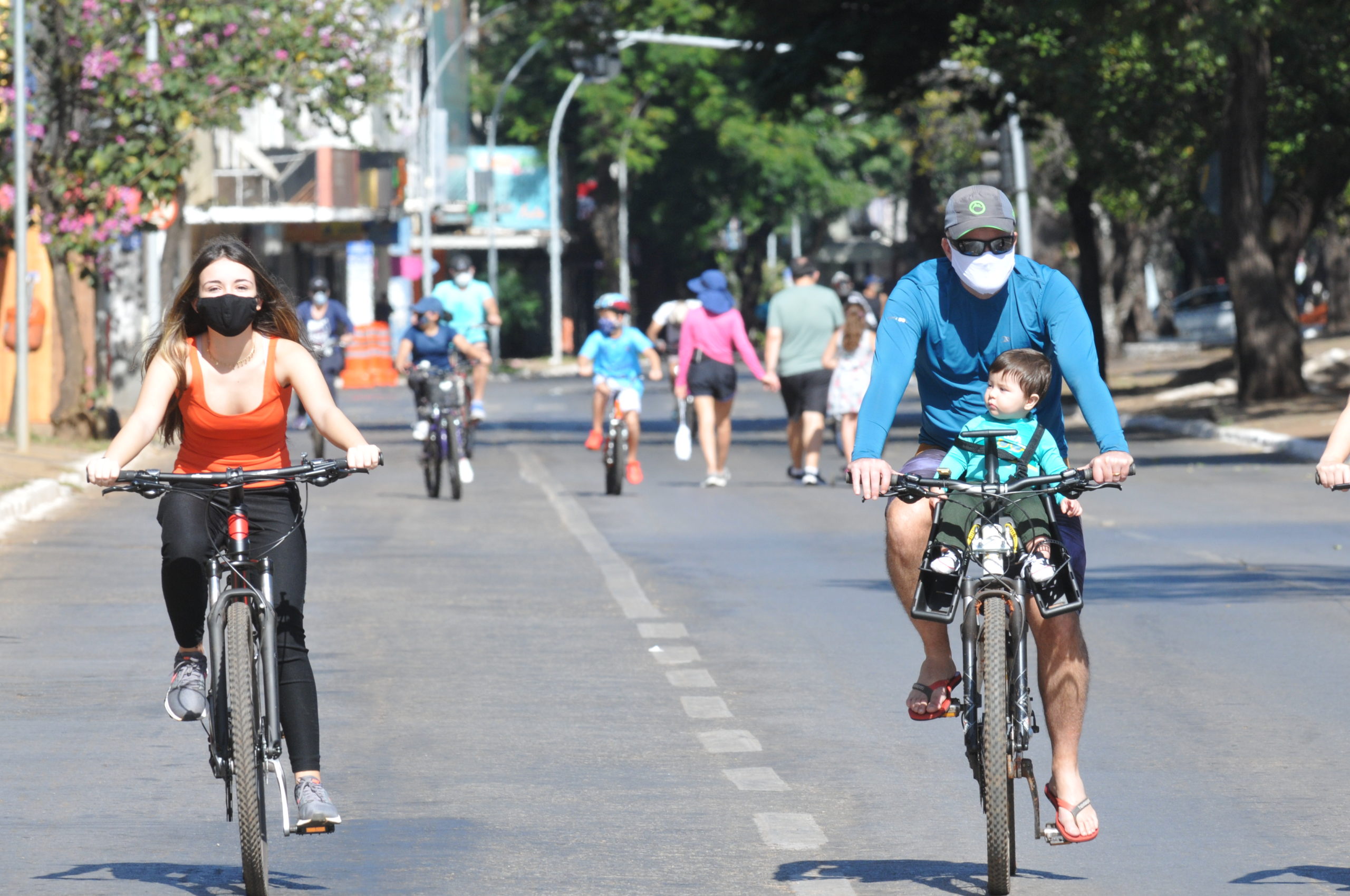 UMA HORA A MAIS | GDF amplia horário do Eixão do Lazer e Viva W3