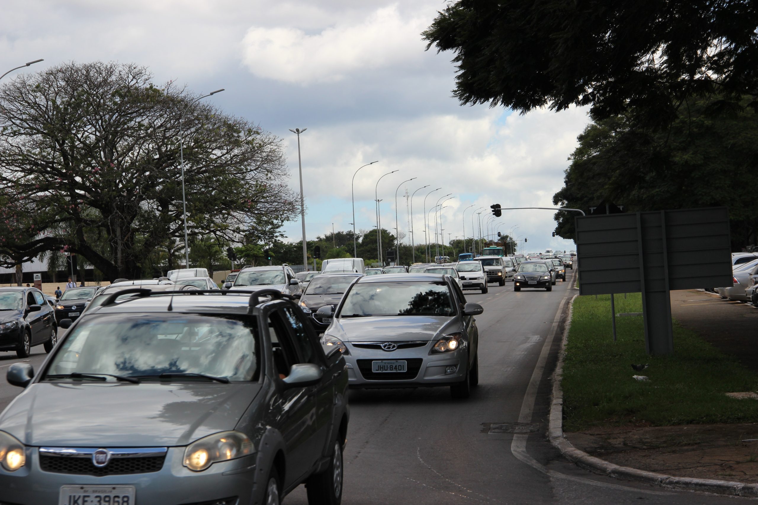 A PARTIR DE AGORA SÓ DIGITAL | Impressão do licenciamento de veículos é extinto pelo Denatran