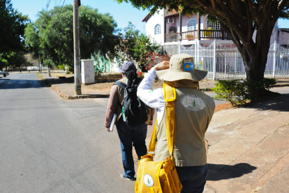 REFORÇO NA VIGILÂNCIA | GDF vai contratar 500 agentes comunitários de saúde (ACSs) e 500 de vigilância ambiental (AVAs) para combater a dengue e a covid