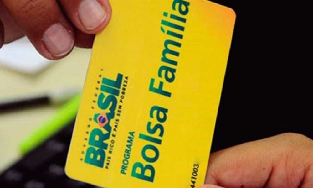 DF SEM MISÉRIA | Governo Ibaneis libera auxílio para cerca de 68 mil famílias