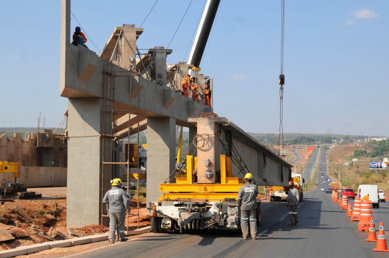 MOBILIDADE URBANA | Governo Ibaneis vai investir R$ 160 milhões para reformar 40 viadutos e construir mais quatro