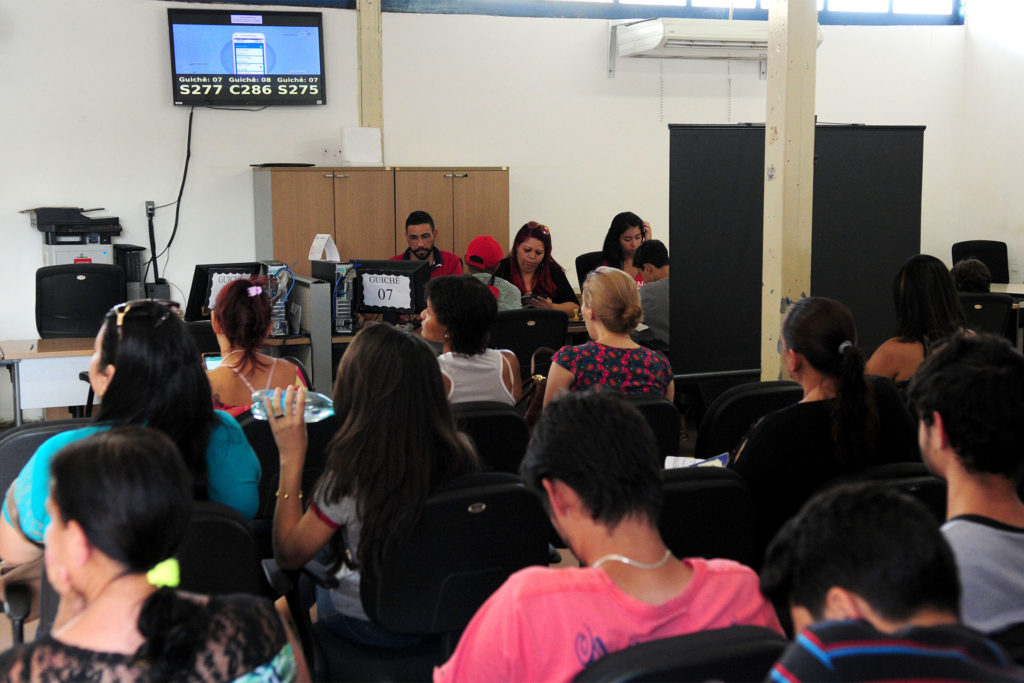 AGÊNCIA DO TRABALHADOR | DF e região tem mais de 1,4 mil oportunidades de emprego nesta quarta (4)