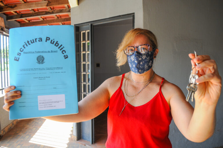 GOVERNO IBANEIS | Em dois anos, mais de 7 mil imóveis foram regularizados no DF