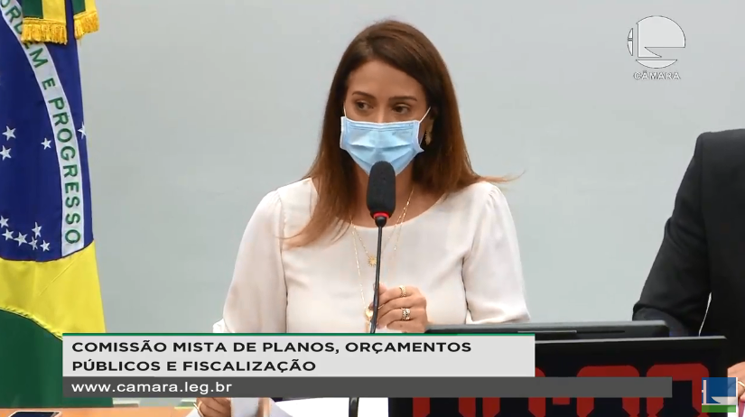 A PRIMEIRA MULHER | Flávia Arruda (PL-DF) é eleita para presidir a CMO