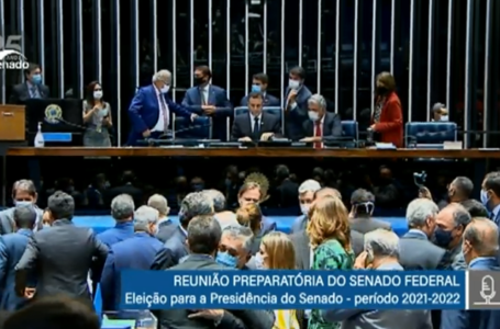 DEU, PACHECO! | Por 57 votos a 21, Senado elege candidato do Planalto para presidir a Casa