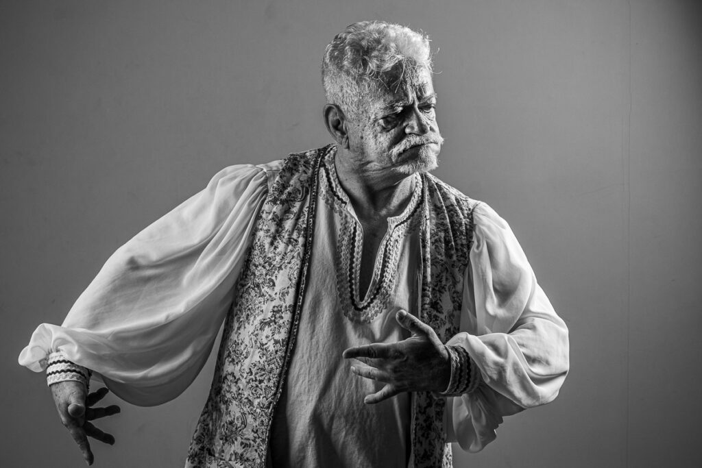 ESCOLA DE ATORES | Mestre do teatro, Humberto Pedrancini, ensina atuação em aulas on-line