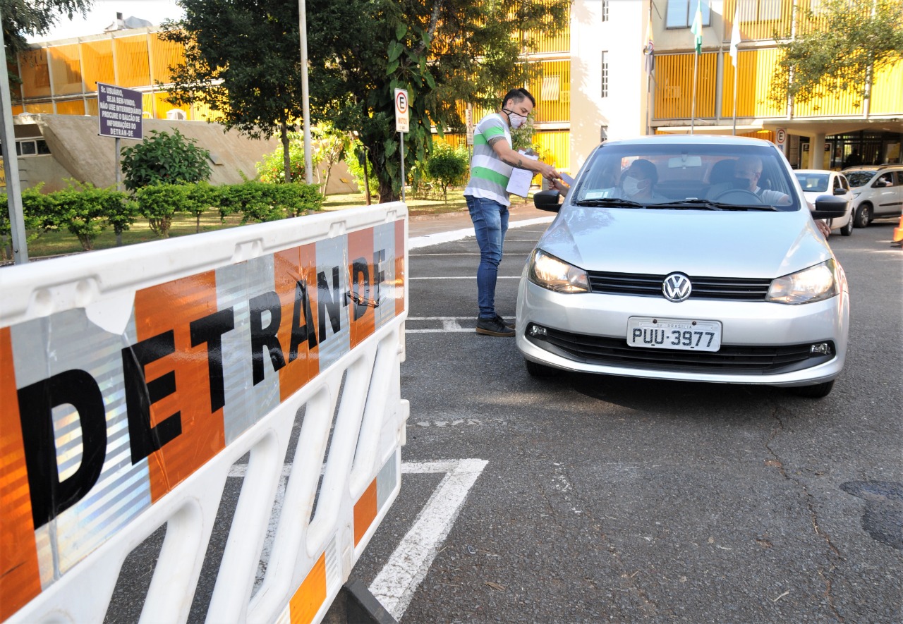 ATÉ DIA 29 DE MARÇO | Detran-DF suspende a realização de bancas teóricas, práticas e de biometria