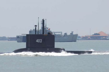 NO FUNDO DO MAR DE BALI | Submarino indonésio é encontrado após ter desaparecido na quarta (21)