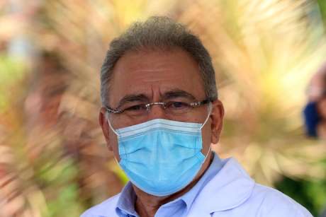 PARA EVITAR LOCKDOWN | Ministro da Saúde faz apelo para que a população use máscara