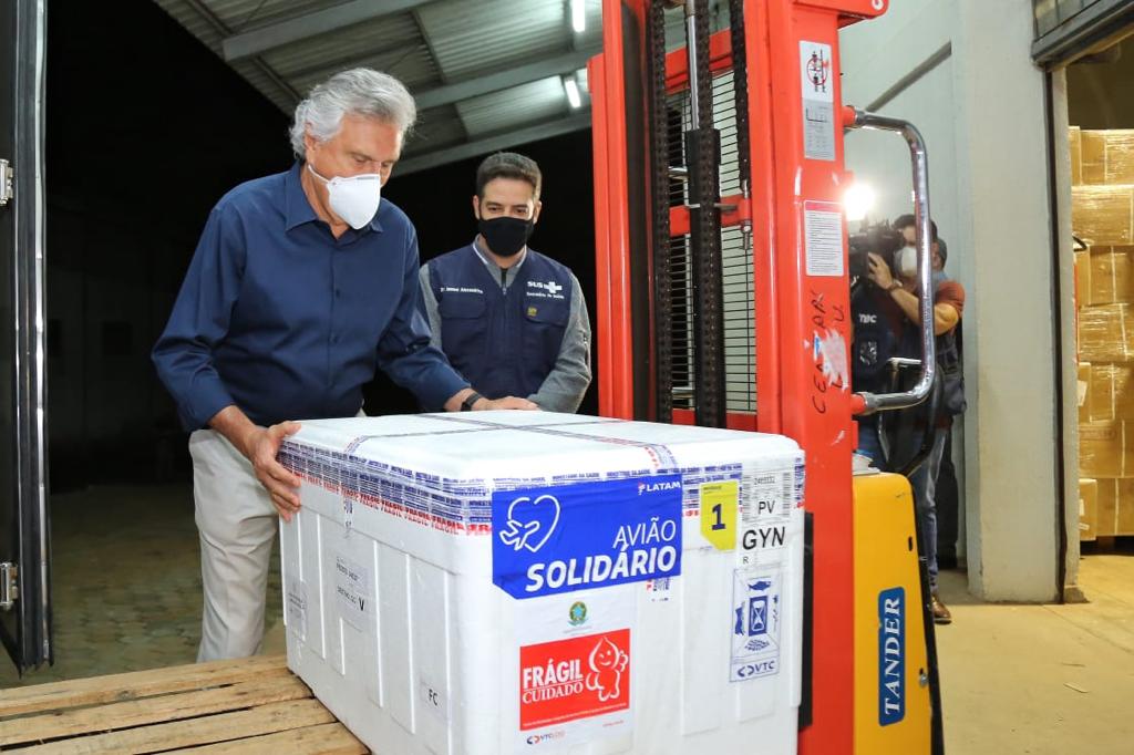 COM AJUDA DE PREFEITURAS | Goiás sobe sete posições em ranking de vacinação