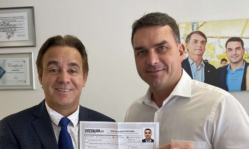 “ZERO UM” NO PATRIOTA | Flávio Bolsonaro se filia ao partido e presidente é esperado pela cúpula