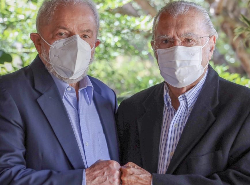 EM BUSCA DE ALIANÇA PARA 2022 | Lula se reúne com Sarney e outros líderes partidários em Brasília