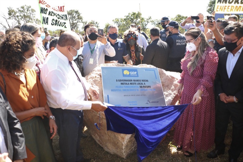 ABANDONADO PELA GESTÃO PASSADA | Ibaneis dá início a construção do Hospital Oncológico Dr. Jofran Frejat