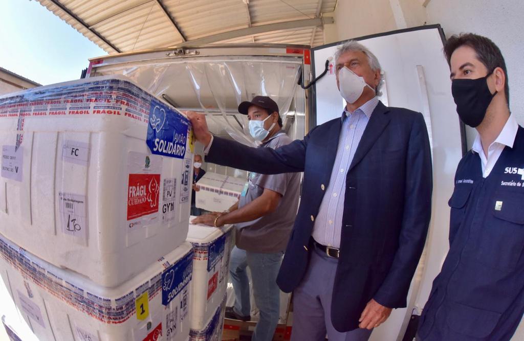 ATÉ SETEMBRO | Caiado quer vacinar toda a população de Goiás acima dos 18 anos