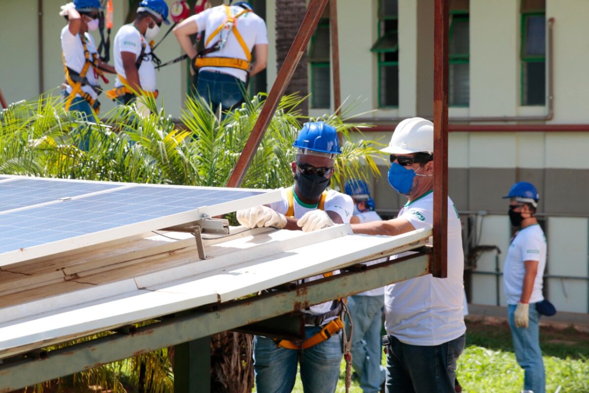 MAIS DE 6 MIL VAGAS | Em parceria com o Senai, Secretaria de Ciência e Tecnologia oferece cursos gratuitos de qualificação profissional