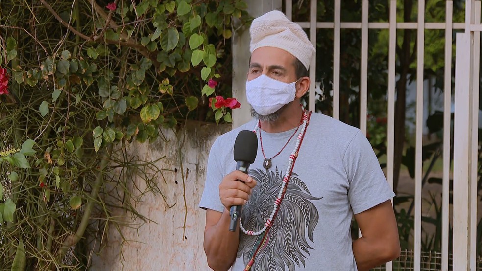 BUSCAS SEM AUTORIZAÇÃO | Líderes de religiões de matrizes africanas de Águas Lindas (GO) denunciam invasão de terreiros por policiais a procura de Lázaro