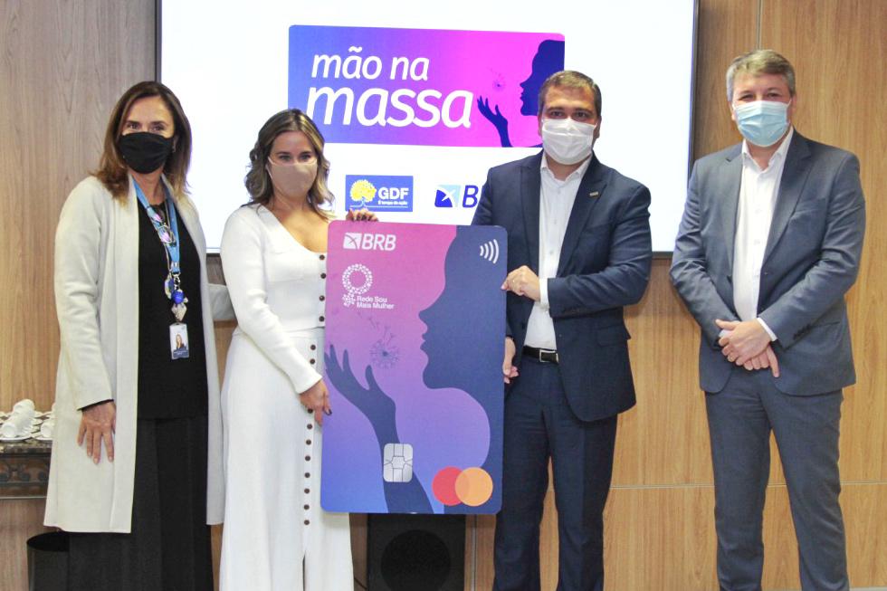 MÃO NA MASSA | BRB e Sec. da Mulher lançam programa de empreendedorismo para mulheres em situação de vulnerabilidade