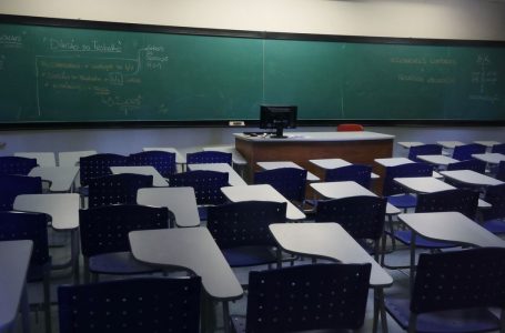 VOLTA ÀS AULAS | “Greve política” dos professores pode comprometer desempenho de estudantes da rede pública do DF
